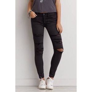 LAST DAY!! Worn Grey American Eagle Jeggings